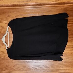 Black Old Navy dress shirt with side suits. Button sleeves